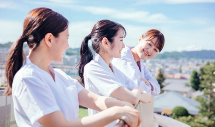 チームで成長し合える職場イメージ画像